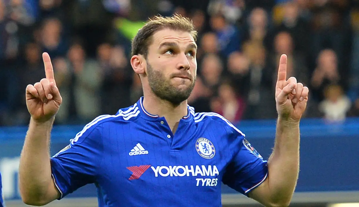 Branislav Ivanovic bisa meninggalkan Stamford Bridge dengan status bebas transfer. Pasalnya, sampai saat ini Ivanovic belum menandatangani kontrak baru dengan Chelsea. (AFP/Glyn Kirk)