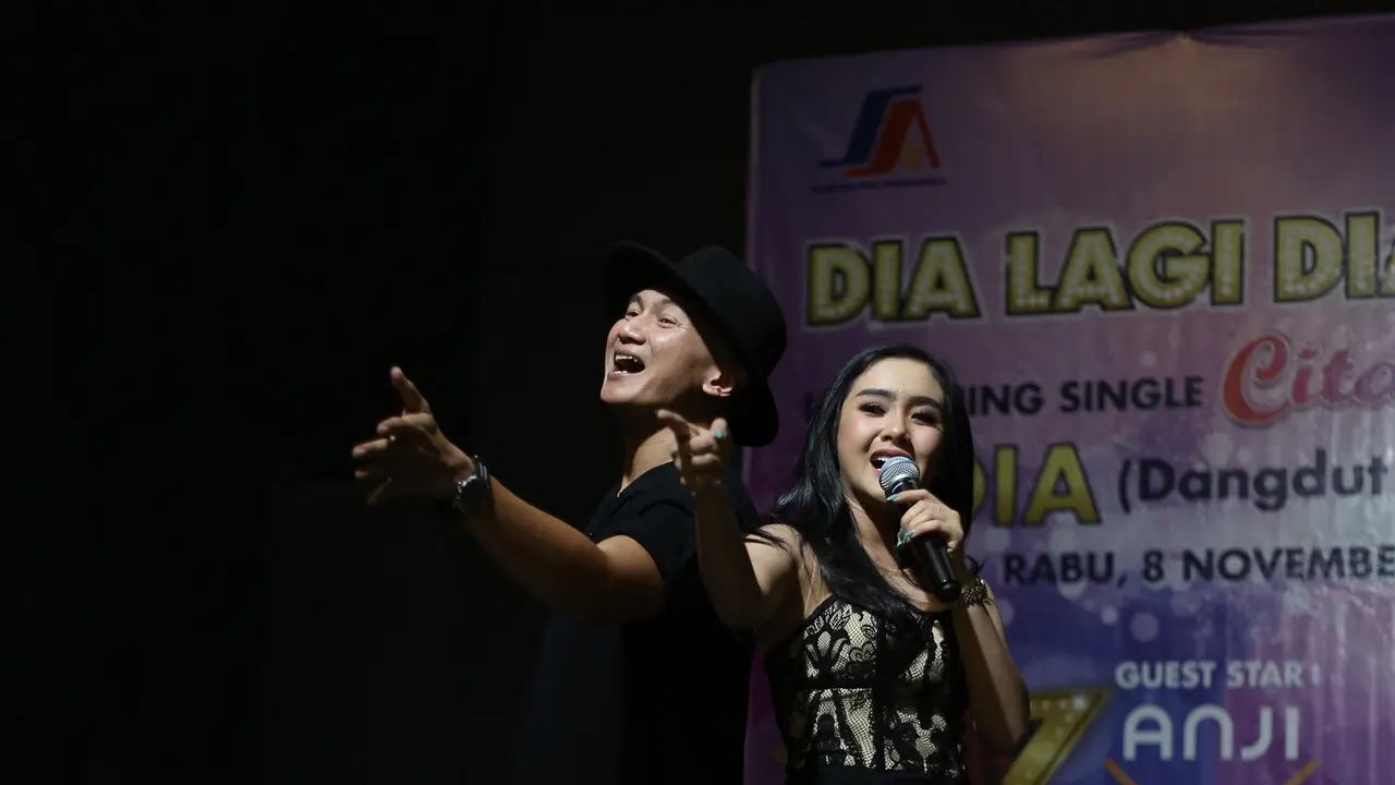 [Bintang] Cita Citata dan Anji ex Drive