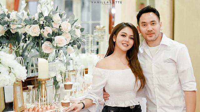 6 Potret Jenita Janet dengan Kekasih Baru Usai Bercerai