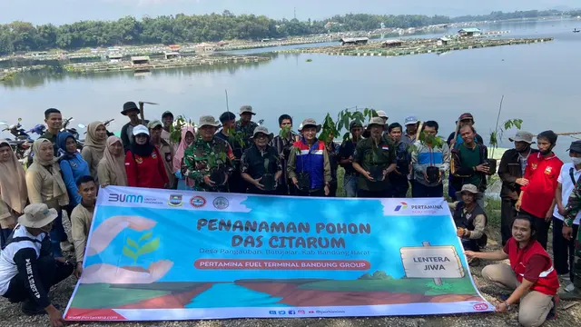 Program Menanam Pohon di DAS Citarum