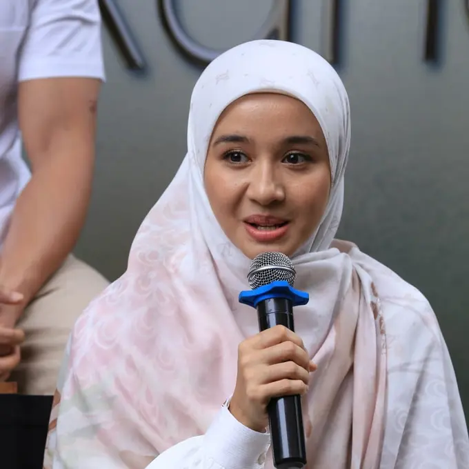 [Fimela] Laudya Cynthia Bella