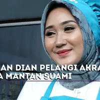 Dian Pelangi berhubungan baik dengan mantan suaminya, Tito Haris Prasetyo.