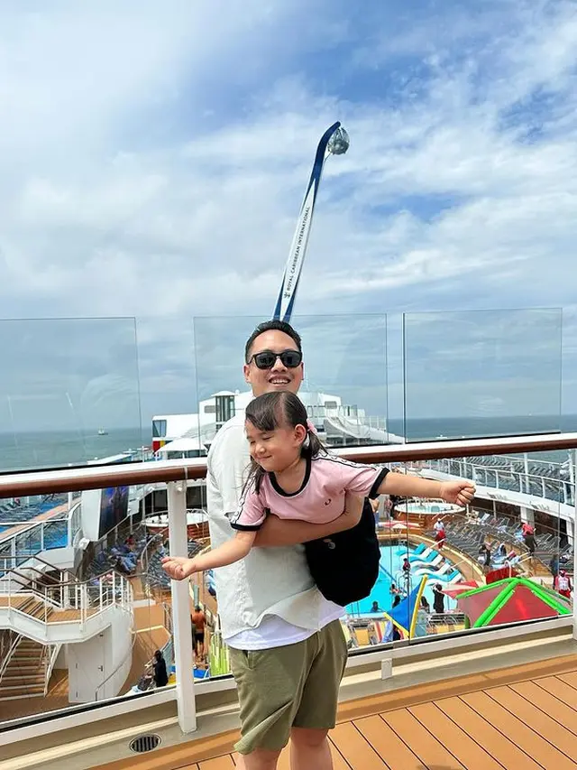 [Fimela] Yuanita Christiani dan keluarga