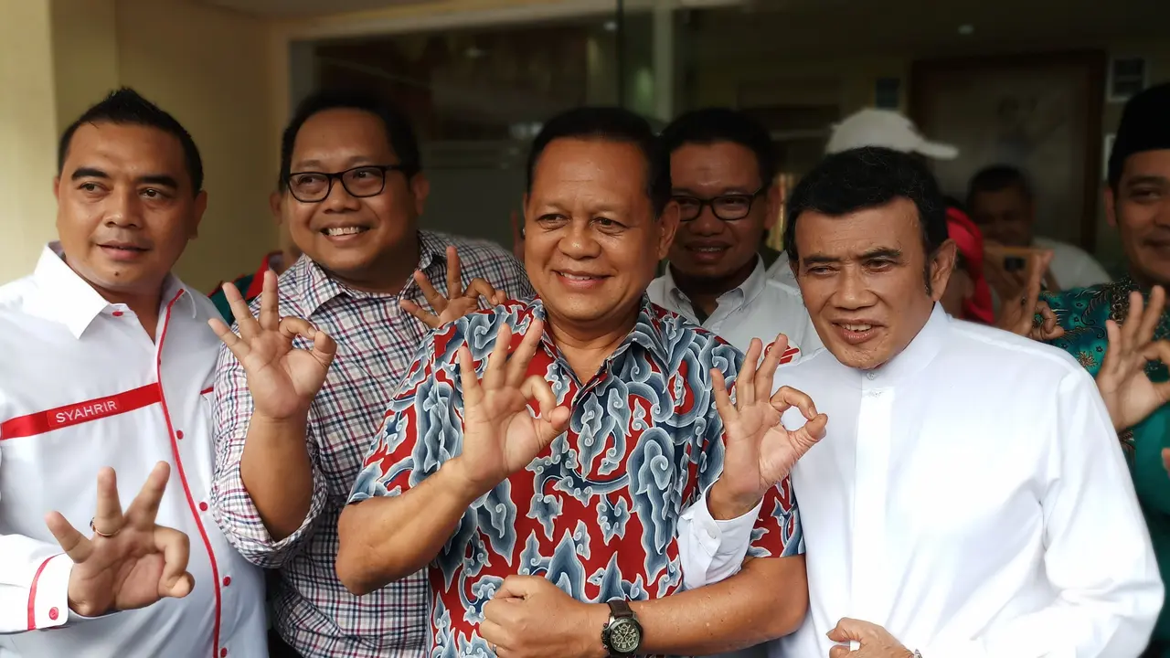 Calon Gubernur Jawa Barat Sudrajat menyambangi Rhoma Irama