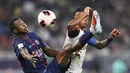 PSG dan Flamengo bermain imbang 1-1 pada waktu normal sehingga laga harus ditentukan melalui drama adu penalti. (AP Photo/Hussein Sayed)