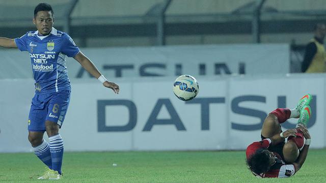 Persib vs Persiba Balikpapan