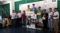Petenis junior Indonesia, Jonas Pratama meraih podium kedua di International Junior Tennis Tournament (Liputan6.com/Luthfie Febrianto)