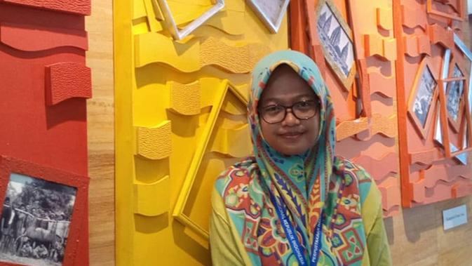 Blogger dari Perbanas Institute Jakarta, Annida Shofia Izzatina