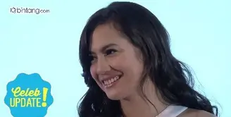 Pevita Pearce punya tubuh ideal karena melakukan olahraga untuk menjalani pola hidup sehat. Pevita mengaku dirinya lebih suka dengan olahraga acroyoga.