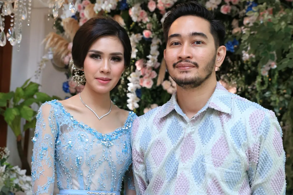 [Bintang] Syahnaz Sadiqah dan Jeje Govinda