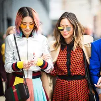 Kamu si tukang banyak nanya atau si lama fitting? (Foto: thezoereport.com)