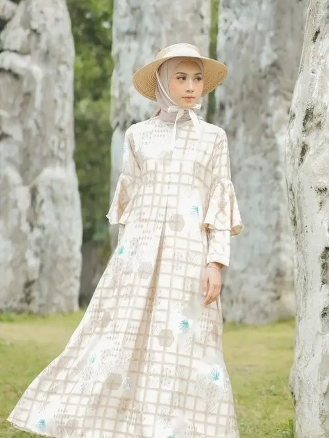 Model Gamis Ruffle