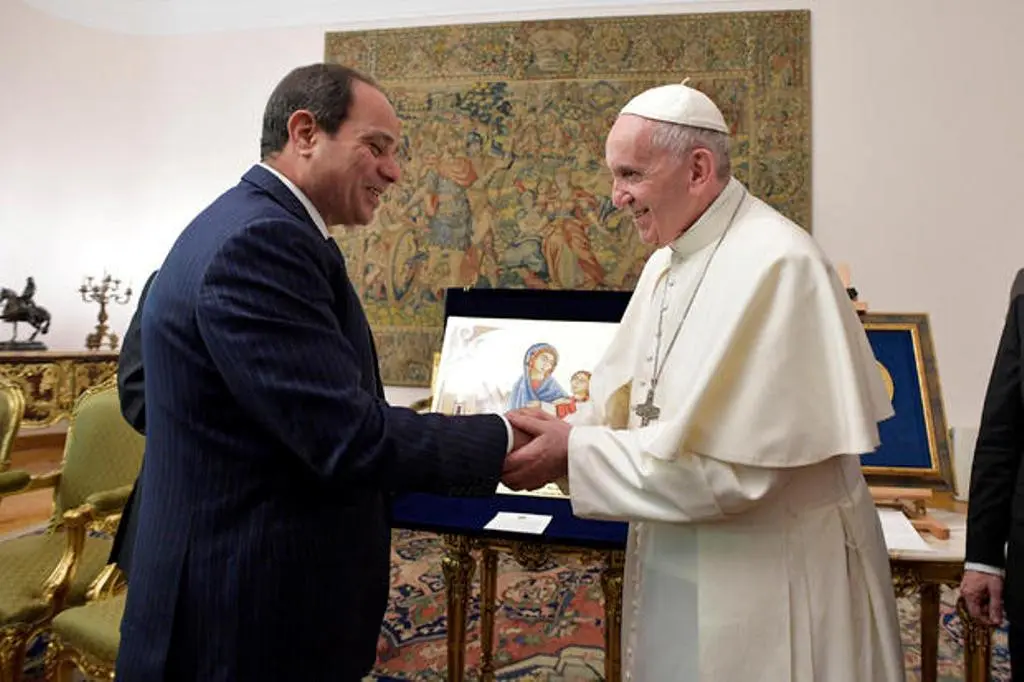 Paus Fransiskus mengunjungi Mesir dan bertemu Presiden Abdel-Fattah El-Sissi (OSSERVATORE ROMANO)