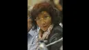 Menteri Kelautan dan Perikanan, Susi Pudjiastuti tampak serius saat melakukan Rapat Kerja dengan Komisi IV DPR RI, Jakarta (Senin, 26/1/2015). Rapat membahas kebijakan Kementerian Kelautan dan Perikanan tahun 2015-2019. (Liputan6.com/Andrian M Tunay)