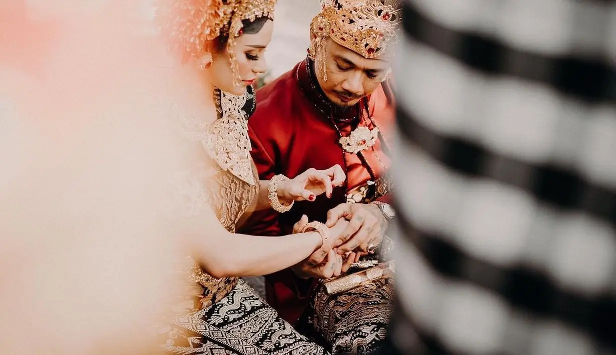 Nora Alexandra dan Jerinx (Instagram/ncdpapl)