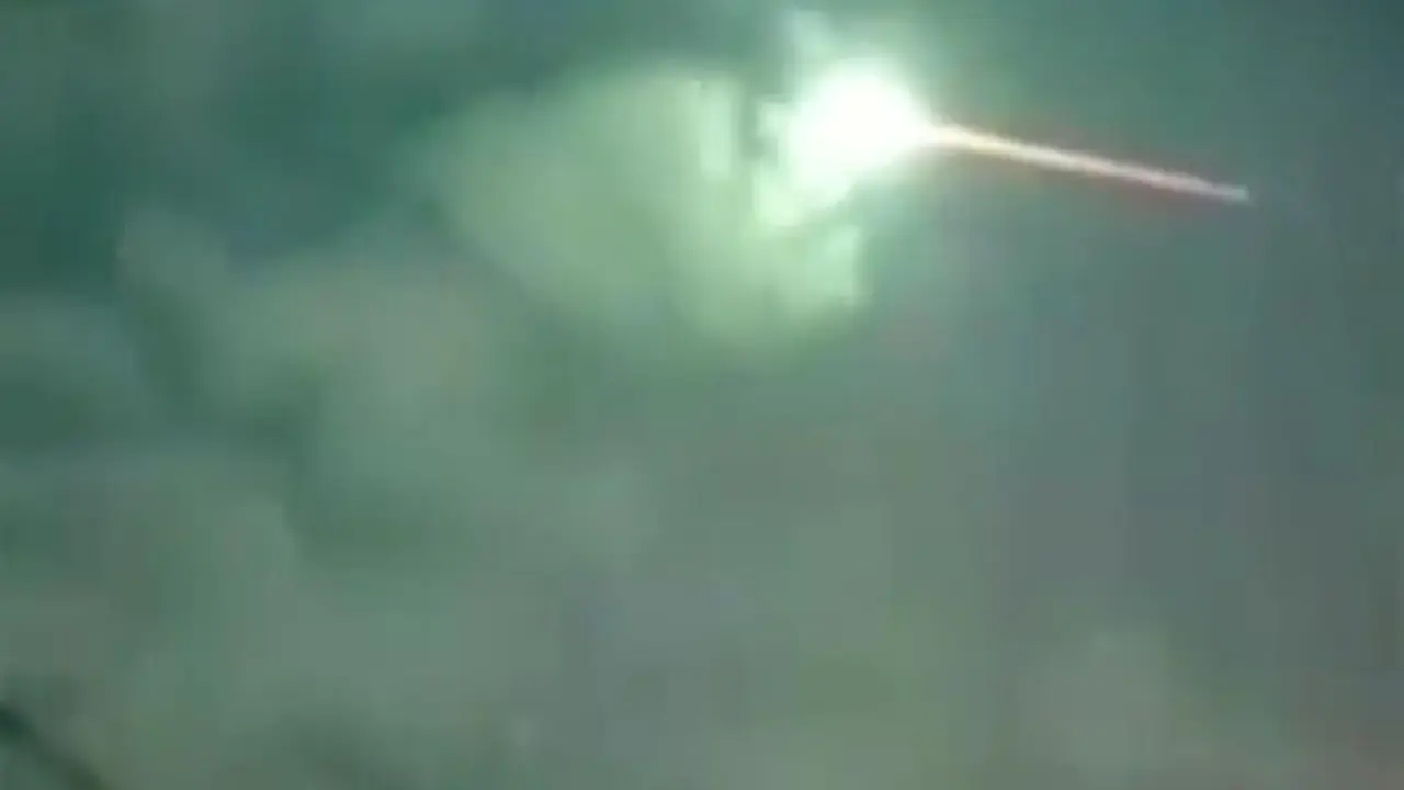 Hujan meteor Eta Aquarids.