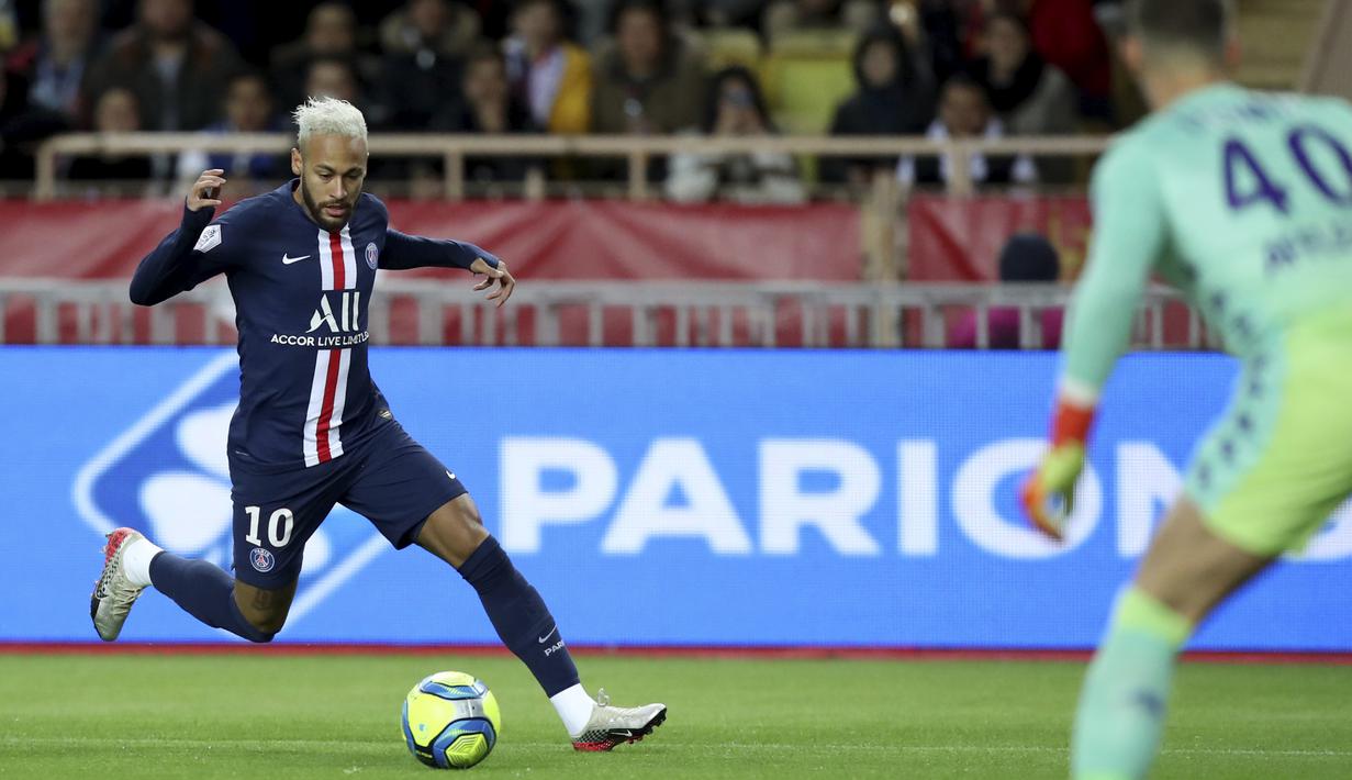 PSG menang telak atas Monaco