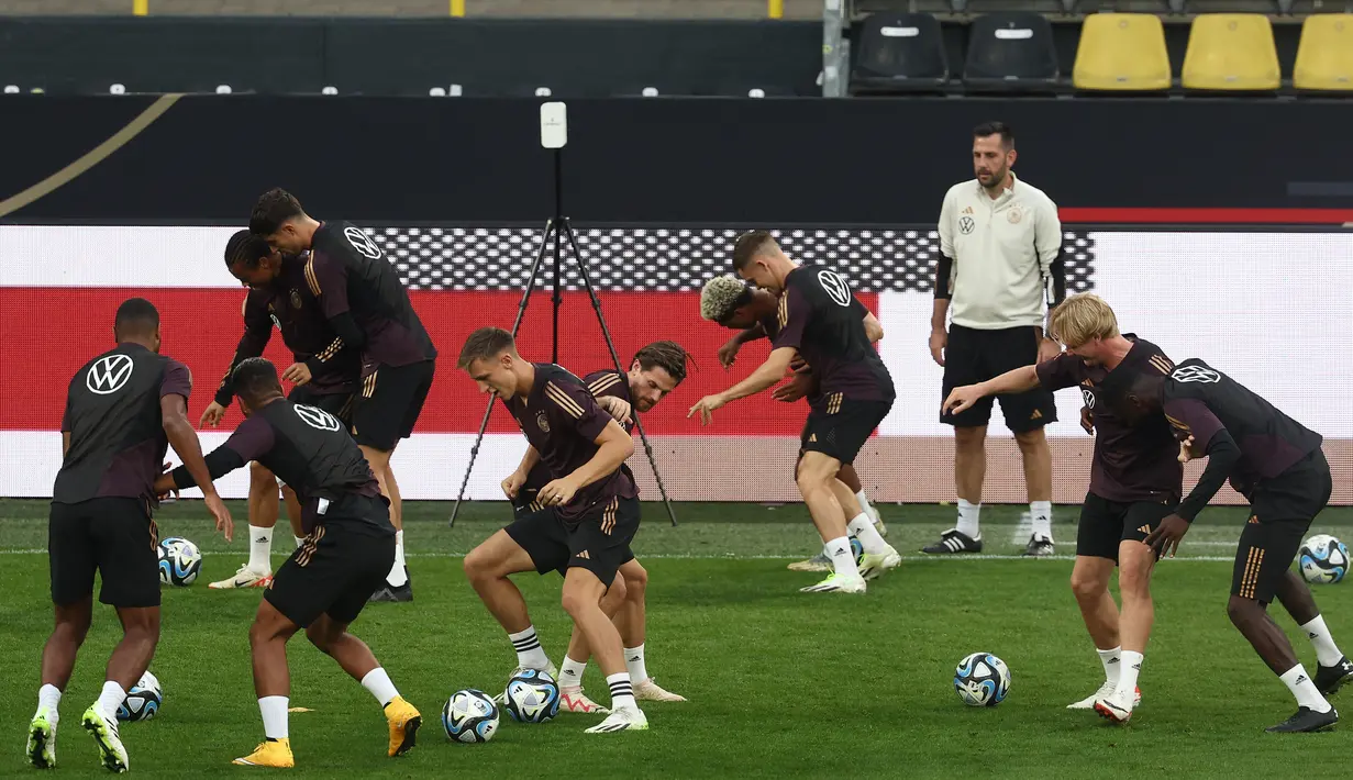 Dengan demikian, Jerman hanya mendapatkan satu imbang, dan empat kekalahan di lima laga beruntun. (FRANCK FIFE / AFP)