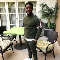 Kevin Hart (Instagram/ kevinhart4real - https://www.instagram.com/p/BpS_6vcFu8_/)