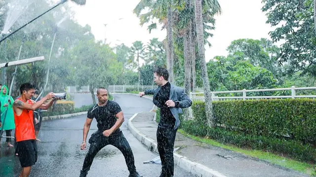 Hujan-hujanan, Ini 7 Momen Stefan William Akting Laga Dalam Sinetron Anak Band