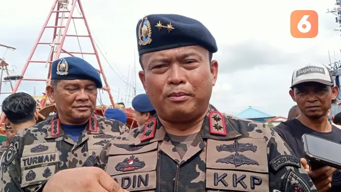 <p>Dirjen Pengawasan Sumber Daya Kelautan dan Perikanan Kementrian KKP, Laksda Adin Nur Awaludin. Foto: liputan6.com/ajang nurdin </p>
