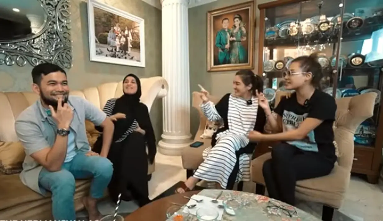 Teuku Wisnu dan Shireen Sungkar (Youtube/The Hermansyah A6)