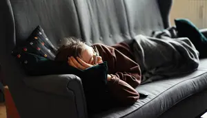 10 Kebiasaan yang Terlihat Malas, tetapi Ternyata Ciri Orang Cerdas Menurut Psikologi