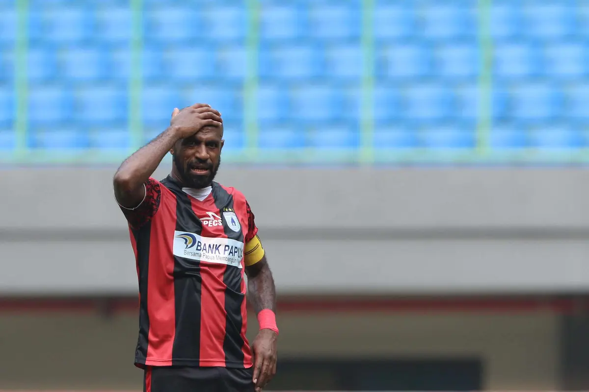 PS TNI-Persipura