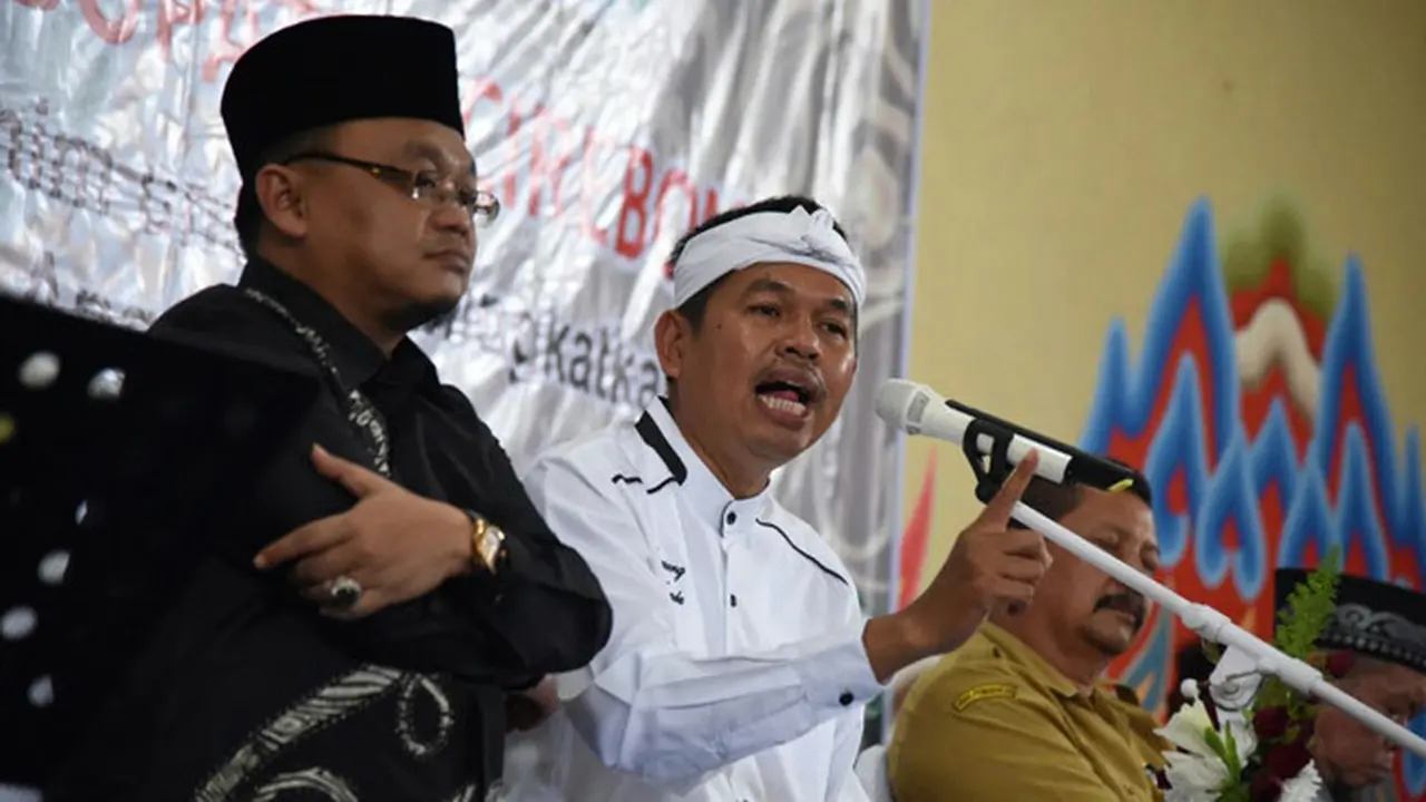 Di Depan PGRI Cirebon, Kang Dedi Cerita Pendidikan Vokasional