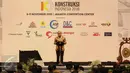 Ketua Umum Kadin, Rosan P. Roeslani memberikan sambutan dalam pembukaan acara Indonesia Infrastructure Week (IIW) di Jakarta Convention Center, Rabu (9/11). Acara ini dihadiri oleh 22.000 peserta dan menghadirkan 350 proyek. (Liputan6.com/Faizal Fanani)