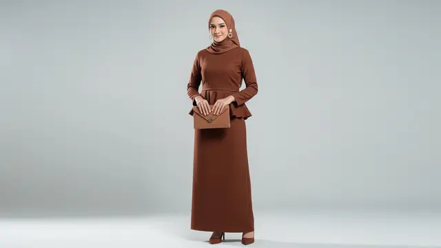 Model Baju Bridesmaid Coklat Mahogany Dress Peplum Anggun