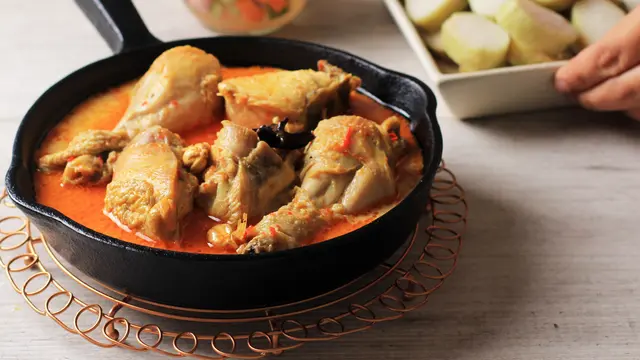 ayam bumbu rujak