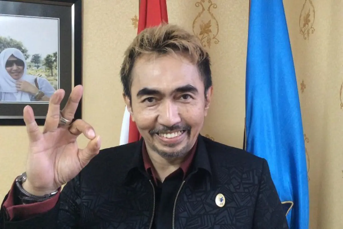 [Bintang] Gatot Brajamusti 