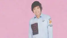 Dude Harlino mengawali karier di dunia hiburan sebagai model dan pemeran figuran dalam sinetron. Meski mengawali karier tak sebagai pemeran utama, Dude tetap bersyukur seraya terus berjuang. Usaha tak kenal lelahnya membuahkan hasil dengan kini jadi pesinetron top Tanah Air. (Liputan6.com/IG/dude2harlino)