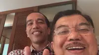 Hasil foto selfie itu langsung diunggah di laman Facebook Jokowi bernama JKWofficial.