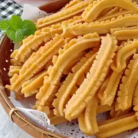 kue akar kelapa/copyright instagram/resepcamilanyummy