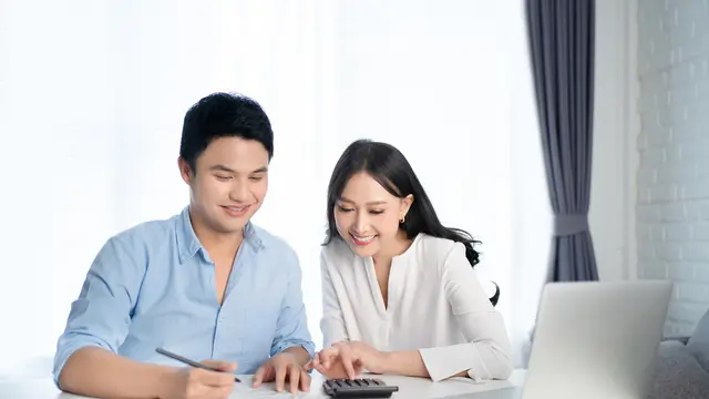 Hindari 4 Rencana Finansial Ini Saat Masih Pacaran, Biar Nggak Jadi Drama Kemudian