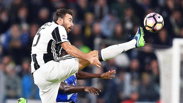Juventus Menang Tipis di Turin