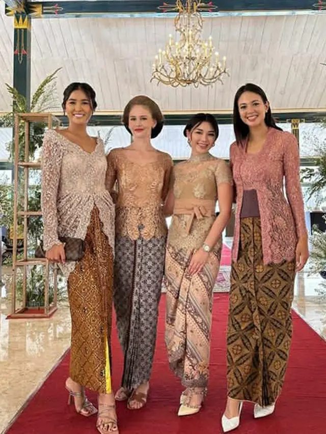 6 Potret Aurelie Moeremans di Pernikahan Amanda Gonzales, Menawan Pakai Kebaya