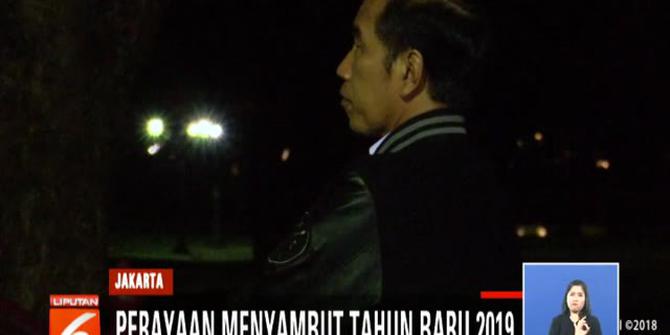 Jokowi Habiskan Malam Tahun Baru dengan Makan Malam Bersama Paspampres