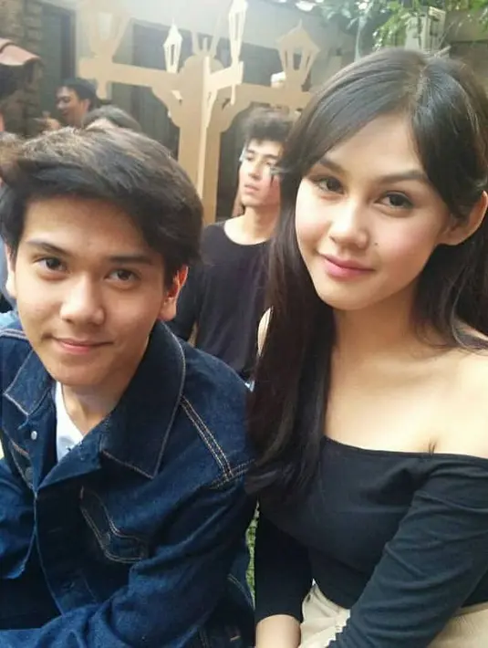 Walaupun belum tayang, akan tetapi kebersamaan Iqbal dan Vanesha sudah membuat warganet jadi baper. (Foto: instagram.com/dilanku)