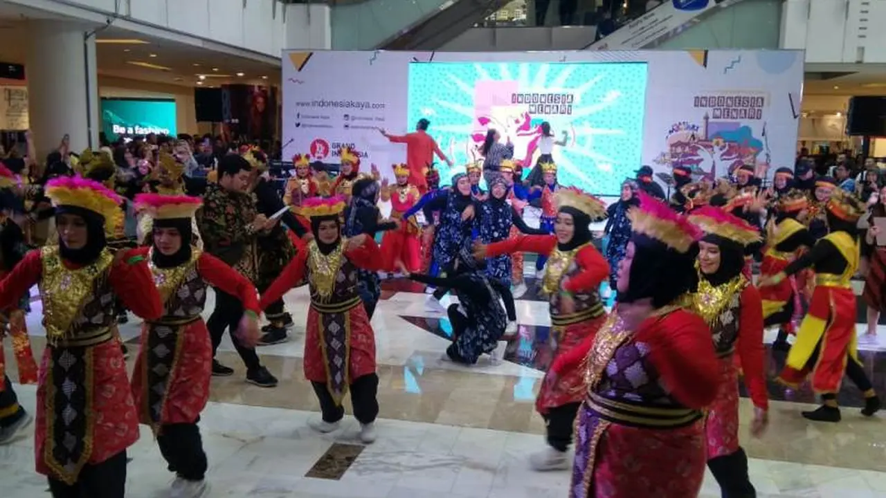 Heboh, 7.000 Peserta di 7 Kota Meriahkan Indonesia Menari 2019