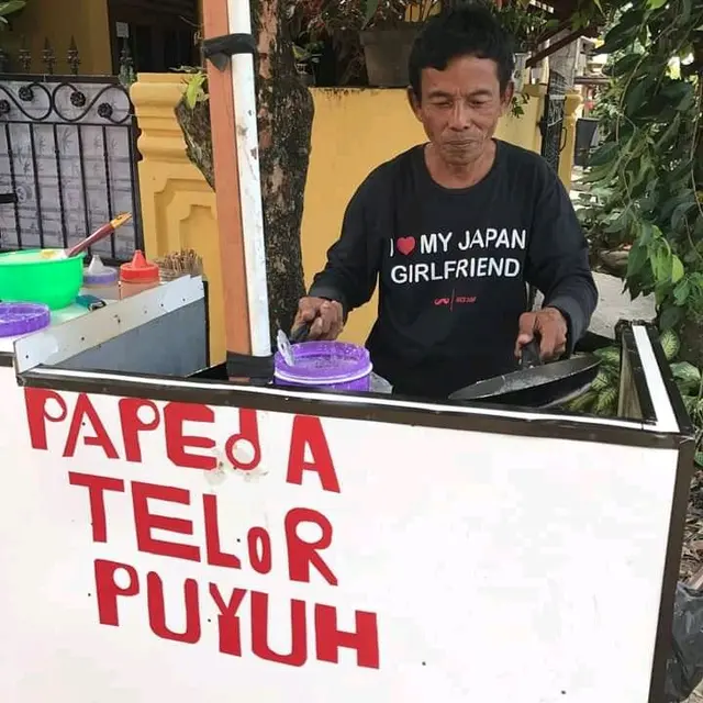 6 Tulisan Nyeleneh di Gerobak Jajanan SD Olahan Telur Ini Bikin Mikir