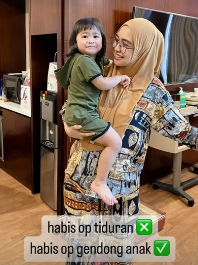 Ria Ricis keracunan makanan (Instagram/riaricis1795)