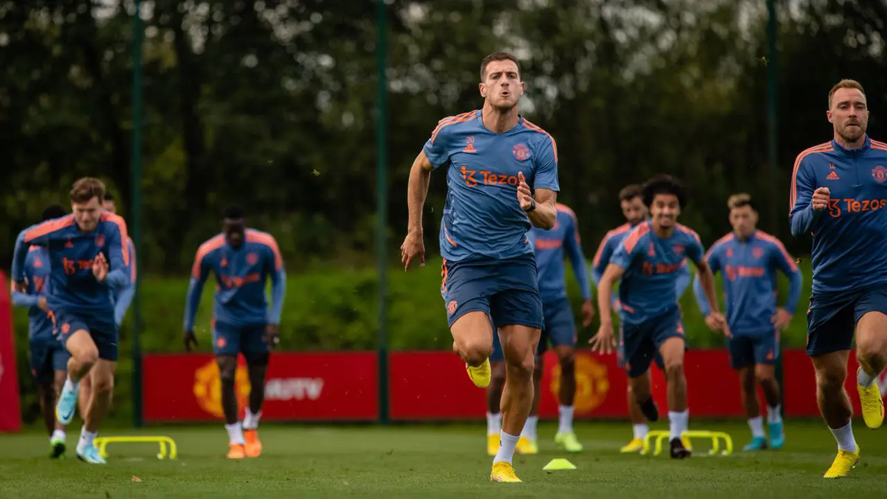 Foto: Senyum Sumringah Pemain MU di Sesi Latihan Jelang Laga Perdana Liga Inggris 2022 / 2023, Ada Cristiano Ronaldo