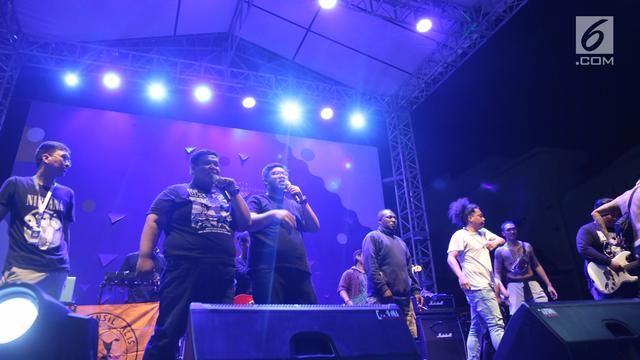 Bareng Komika, Orkes Pensil Alis Ramaikan JICOMFEST 2019