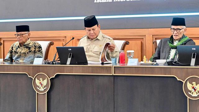 Momen Prabowo Silaturahmi Bareng Ulama, Pendakwah, hingga Pimpinan Ponpes di Istana