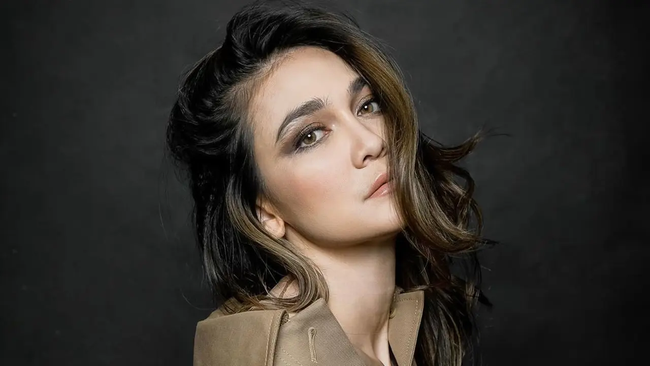 Luna Maya. (Foto: Instagram @lunamaya)