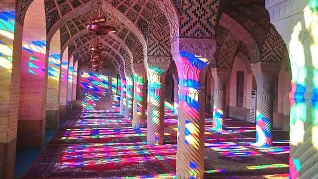Masjid Pink