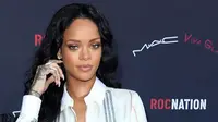 Rihanna Alami Kebangkrutan?